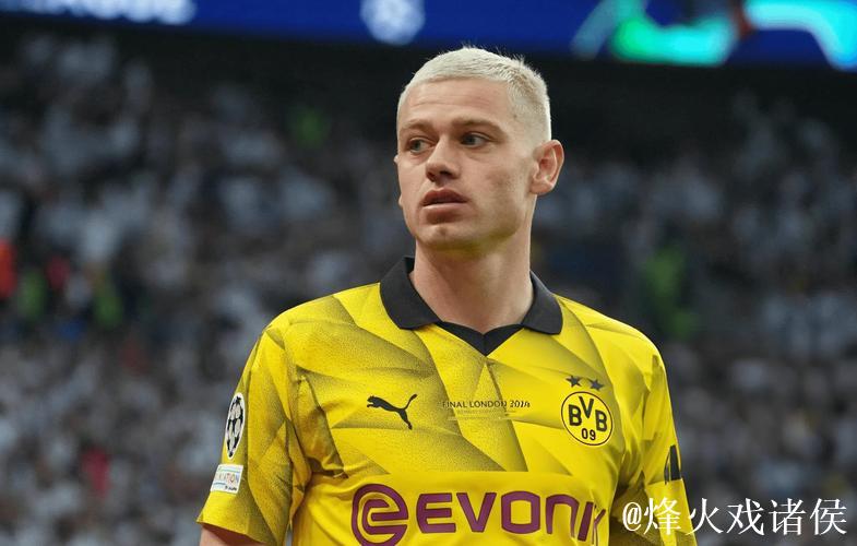 德天空：巴萨对多特边后卫瑞尔森感兴趣，已接触球员经纪人