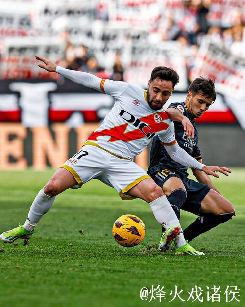 马卡报:巴列卡诺本赛季首次在主场设置客队看台,拥有隔离网 马卡报:巴列卡诺本赛季首次在主场设置客队看台,拥有隔离网